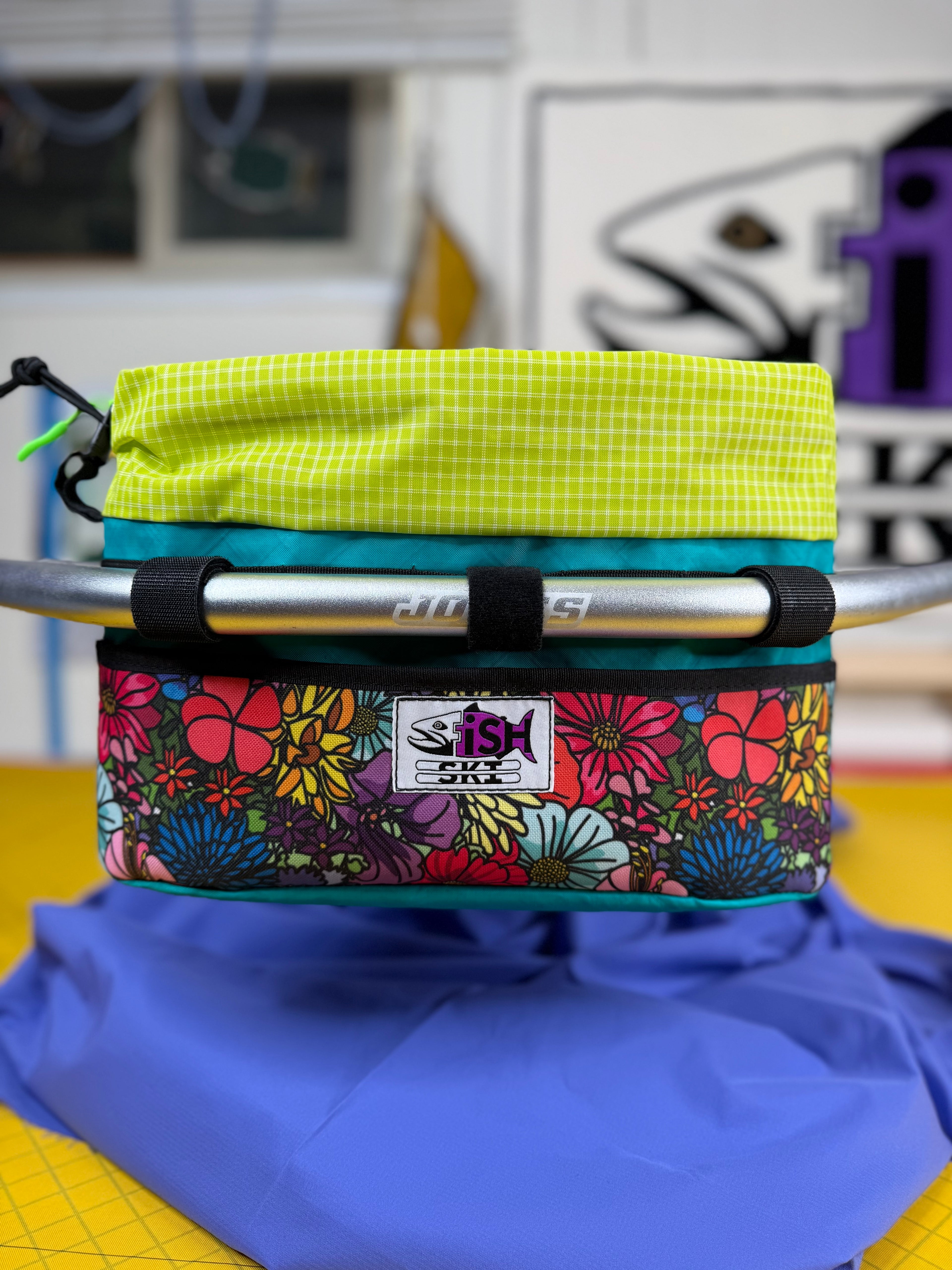 Teal/Floral Jones H-bar/Surly Moloko Bag
