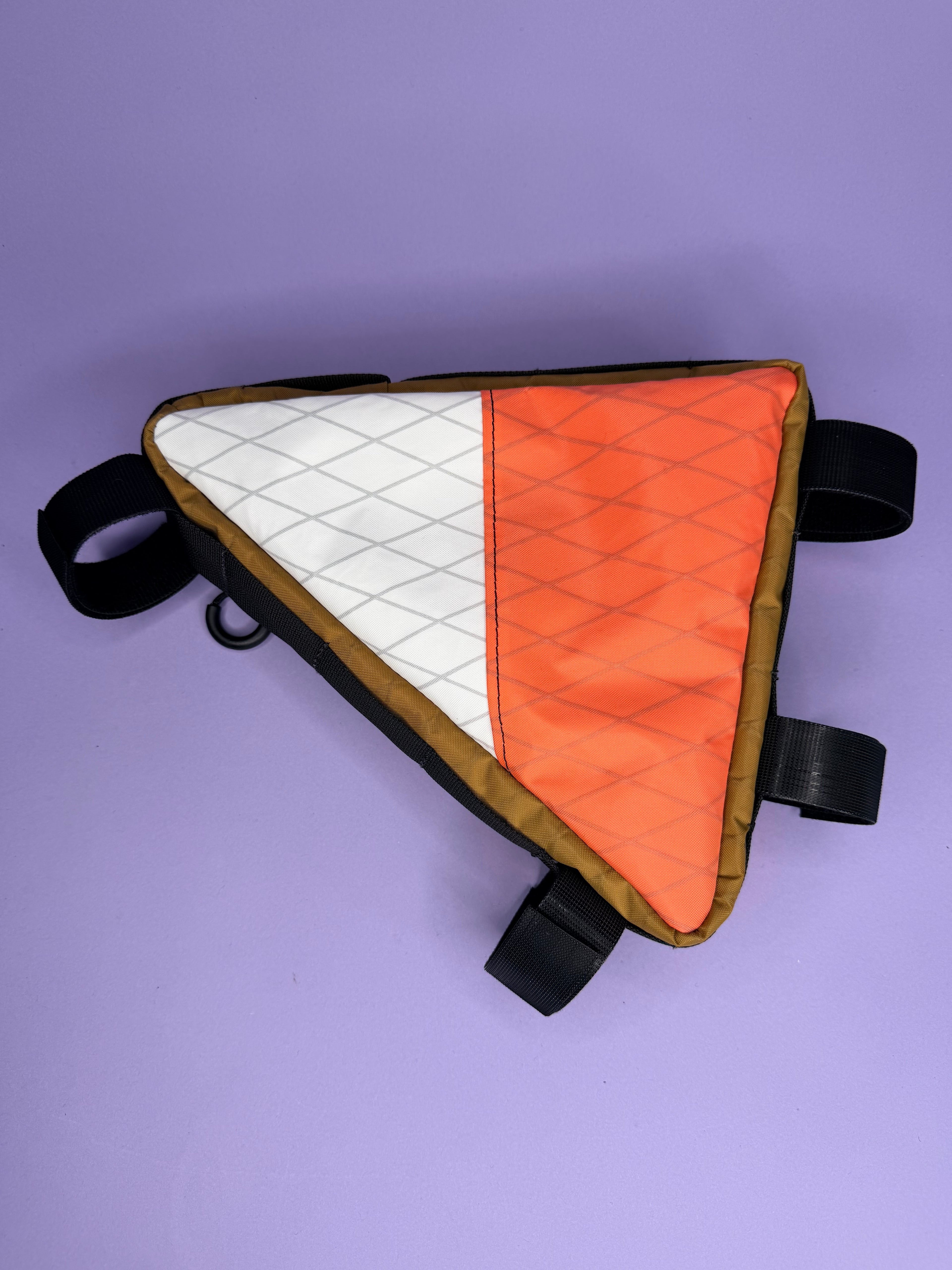 CORNER BAGS (all colors)