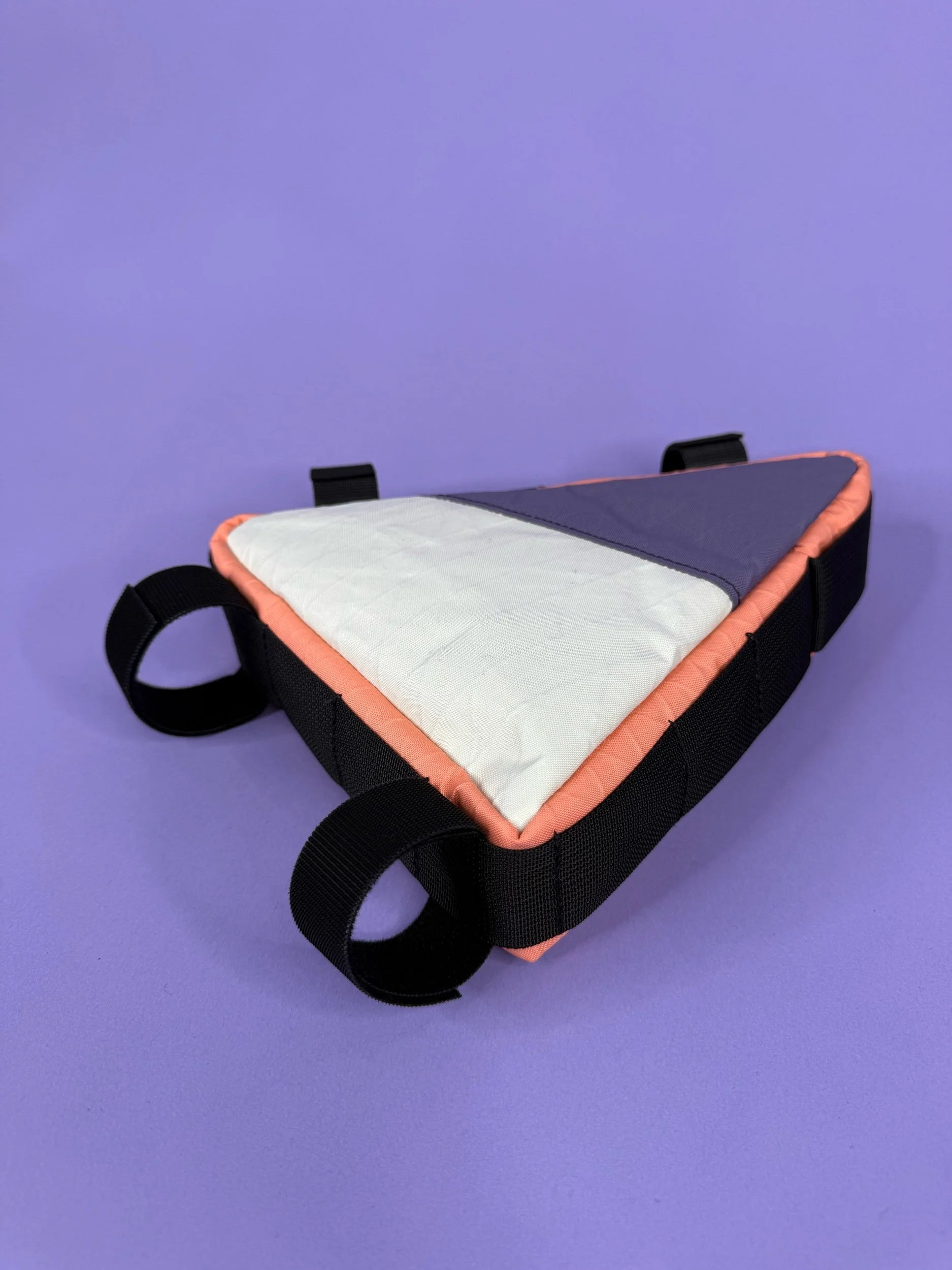 PASTEL Corner Frame Bag
