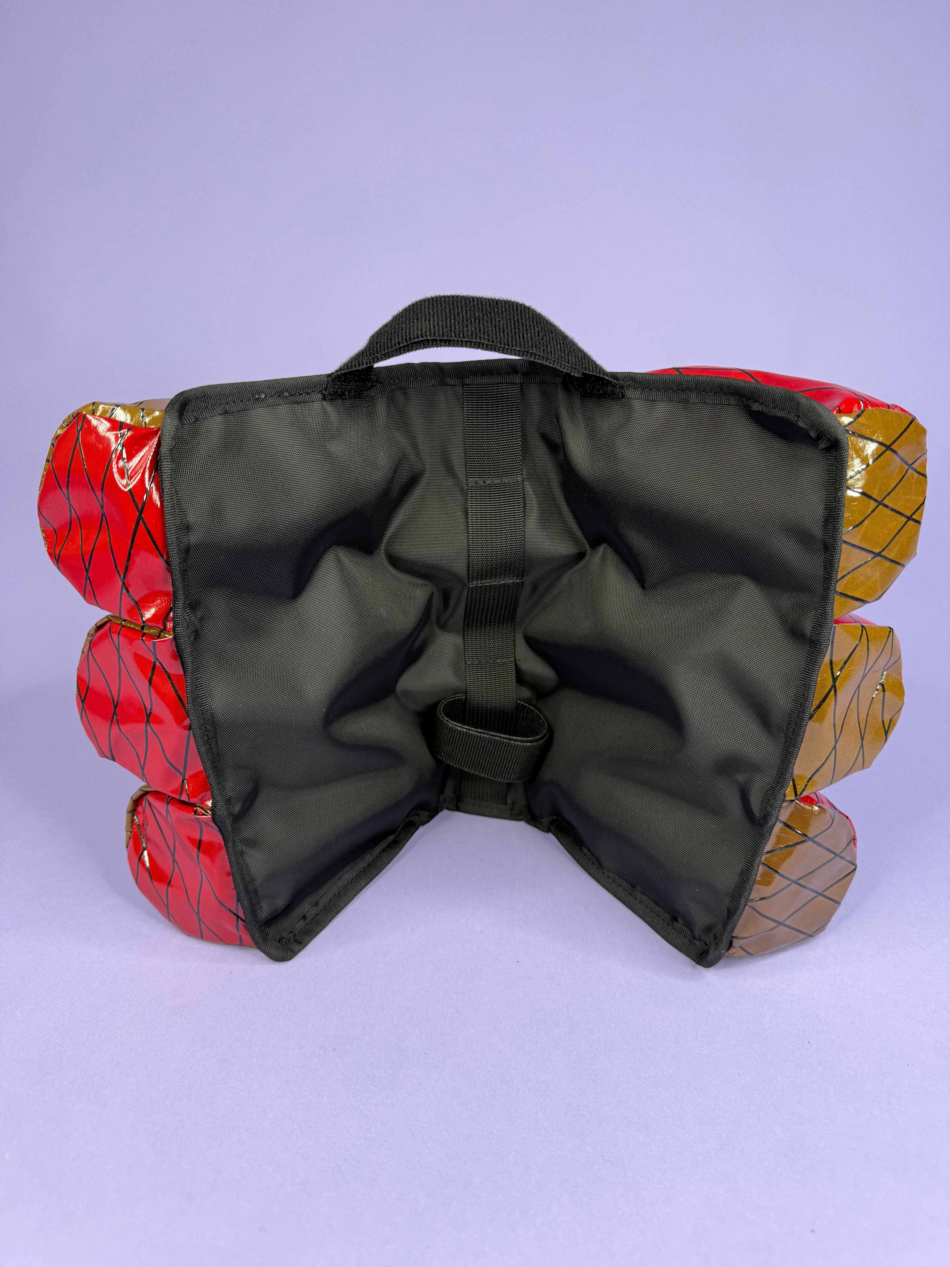 Brown/Red 6-Pack Beverage Carrier