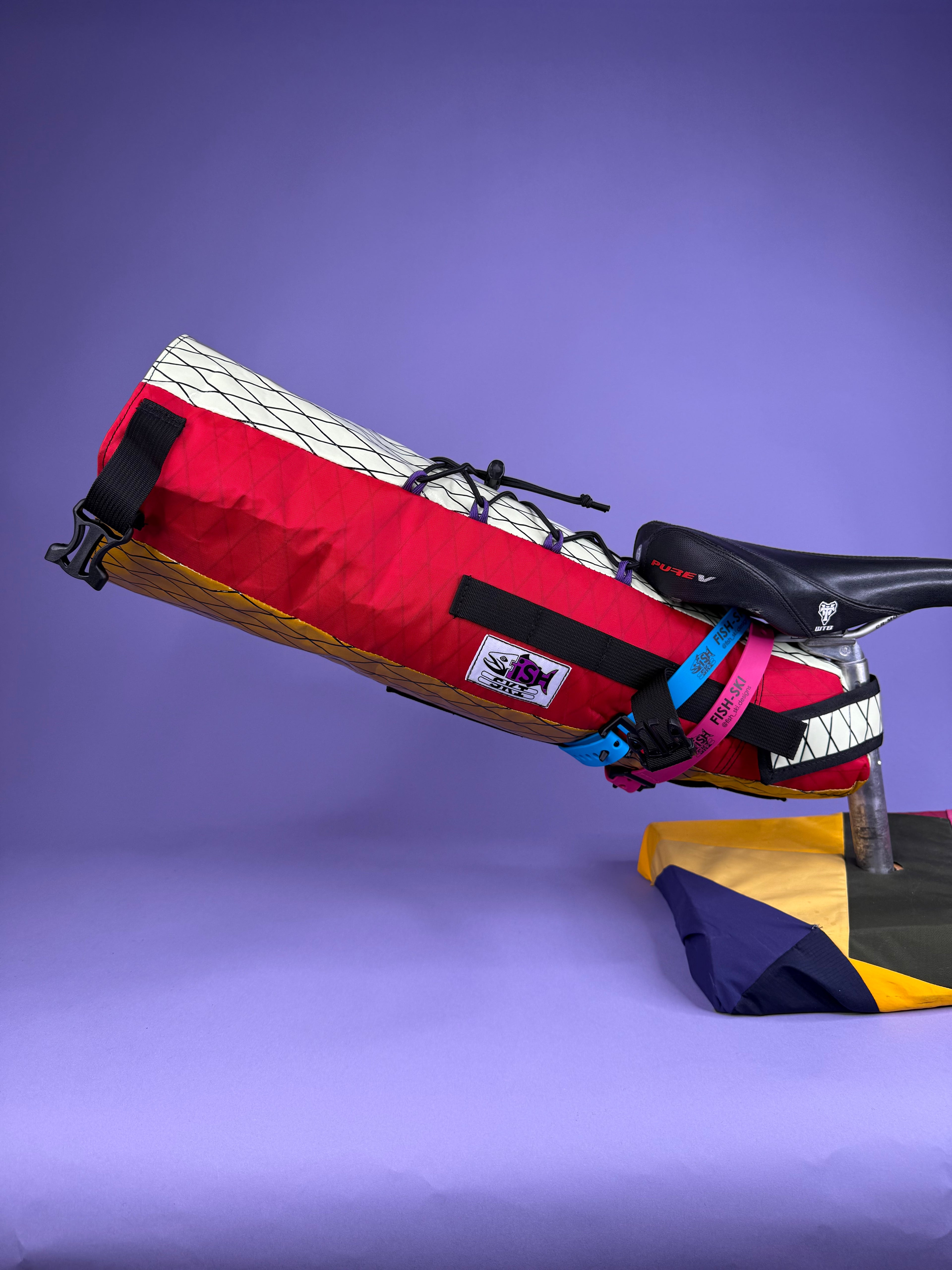 Seafoam/Red Saddlebag