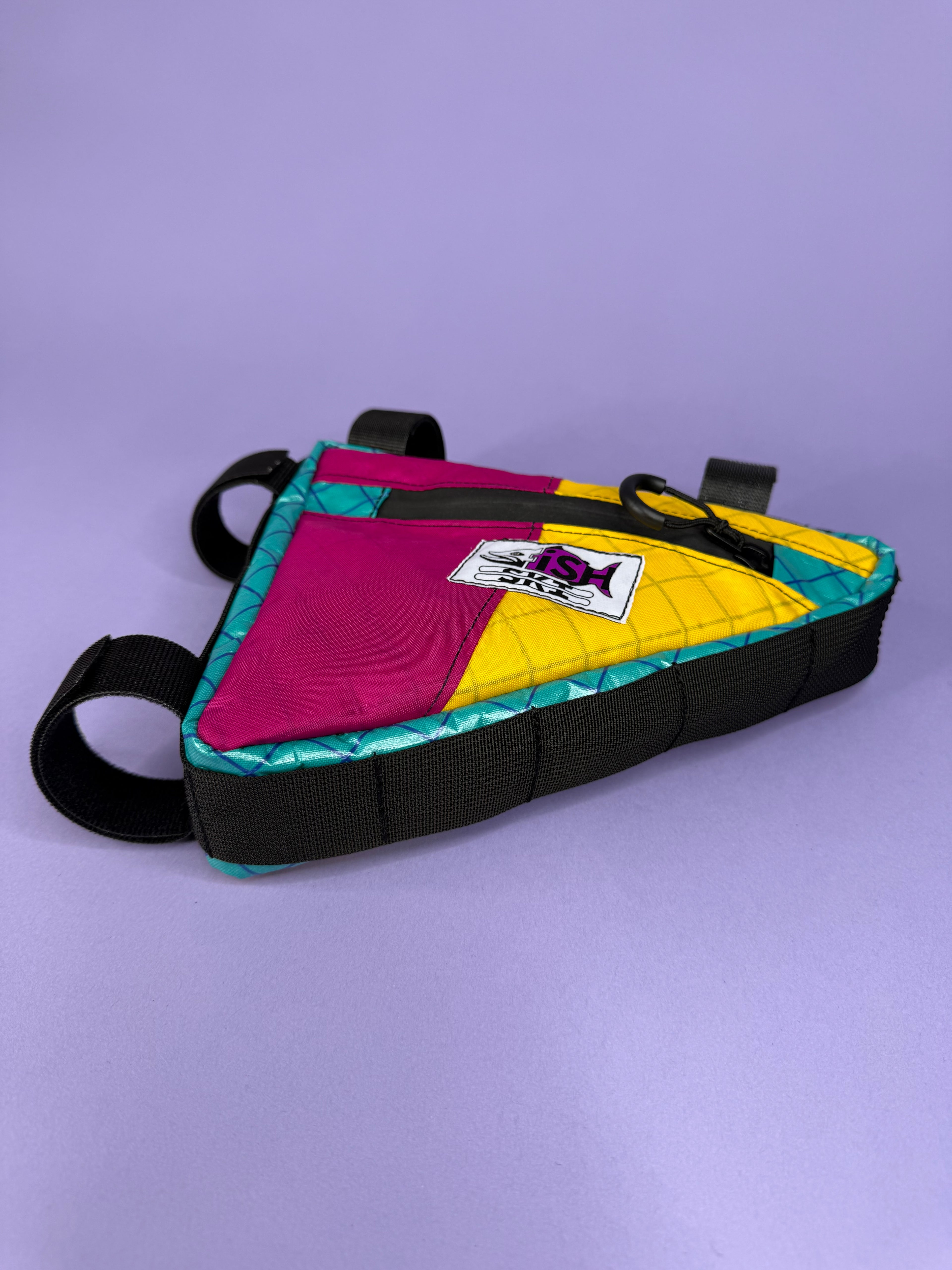 CORNER BAGS (all colors)