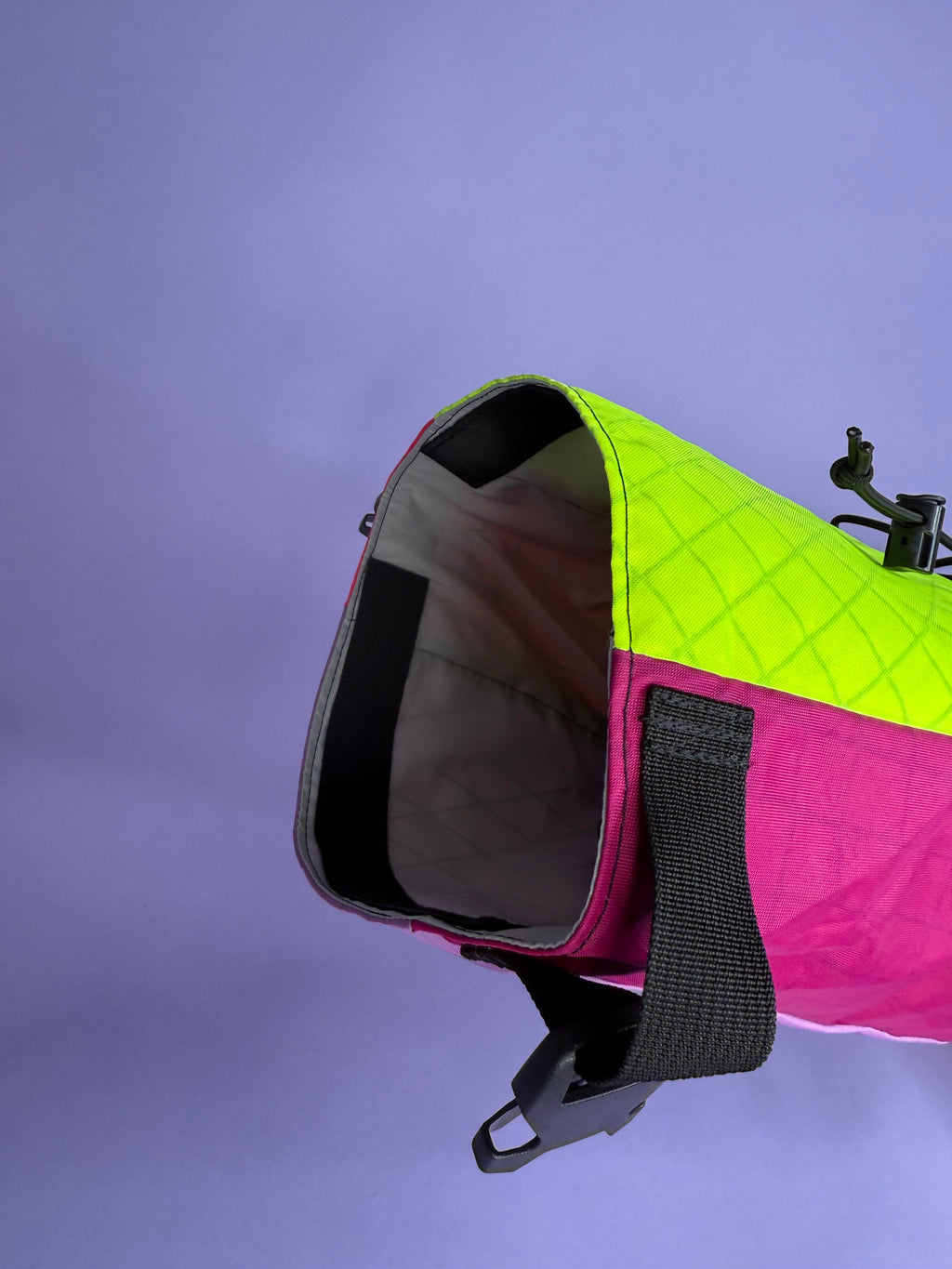 Fuchsia/High-vis Saddlebag