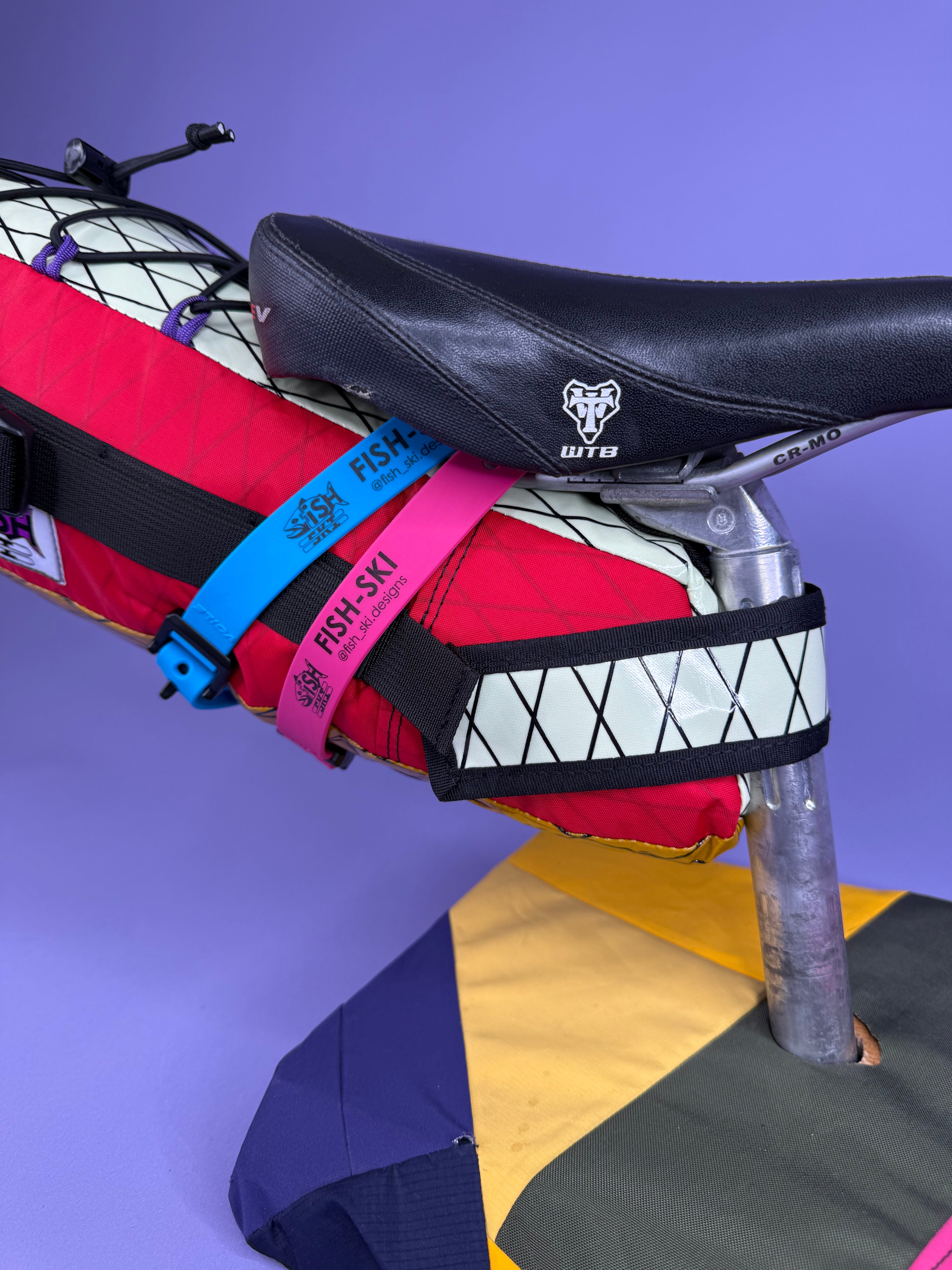 Seafoam/Red Saddlebag