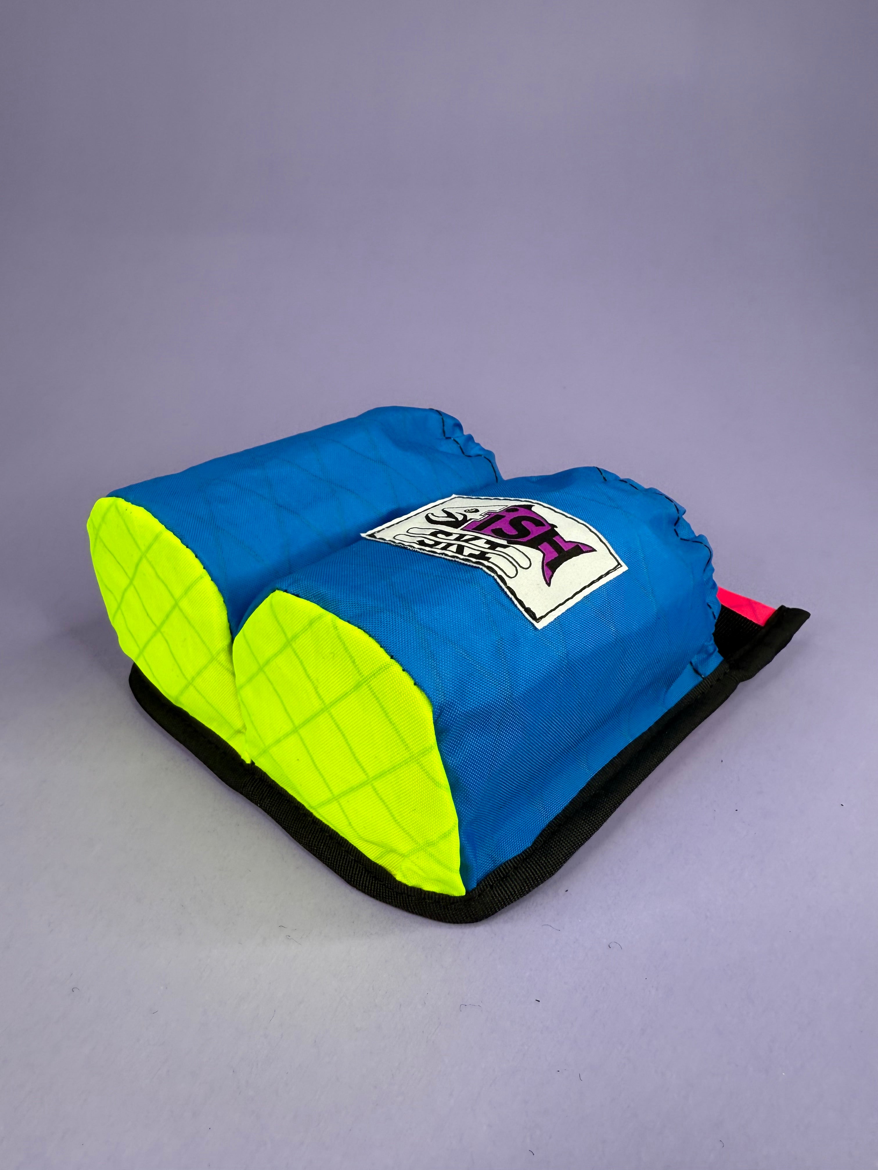 Blue/High-Vis Bootleg Bevvy Carrier