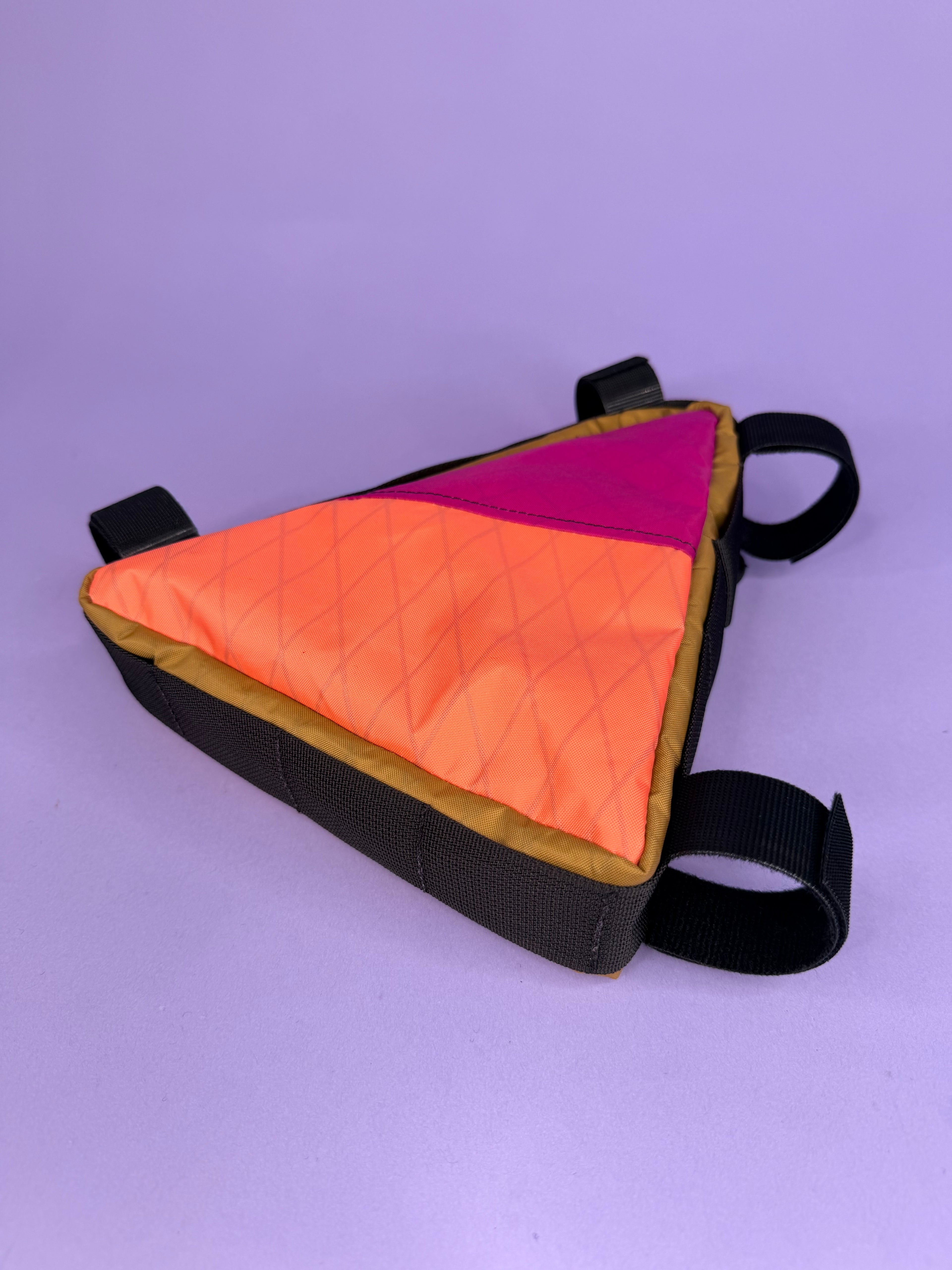 CORNER BAGS (all colors)
