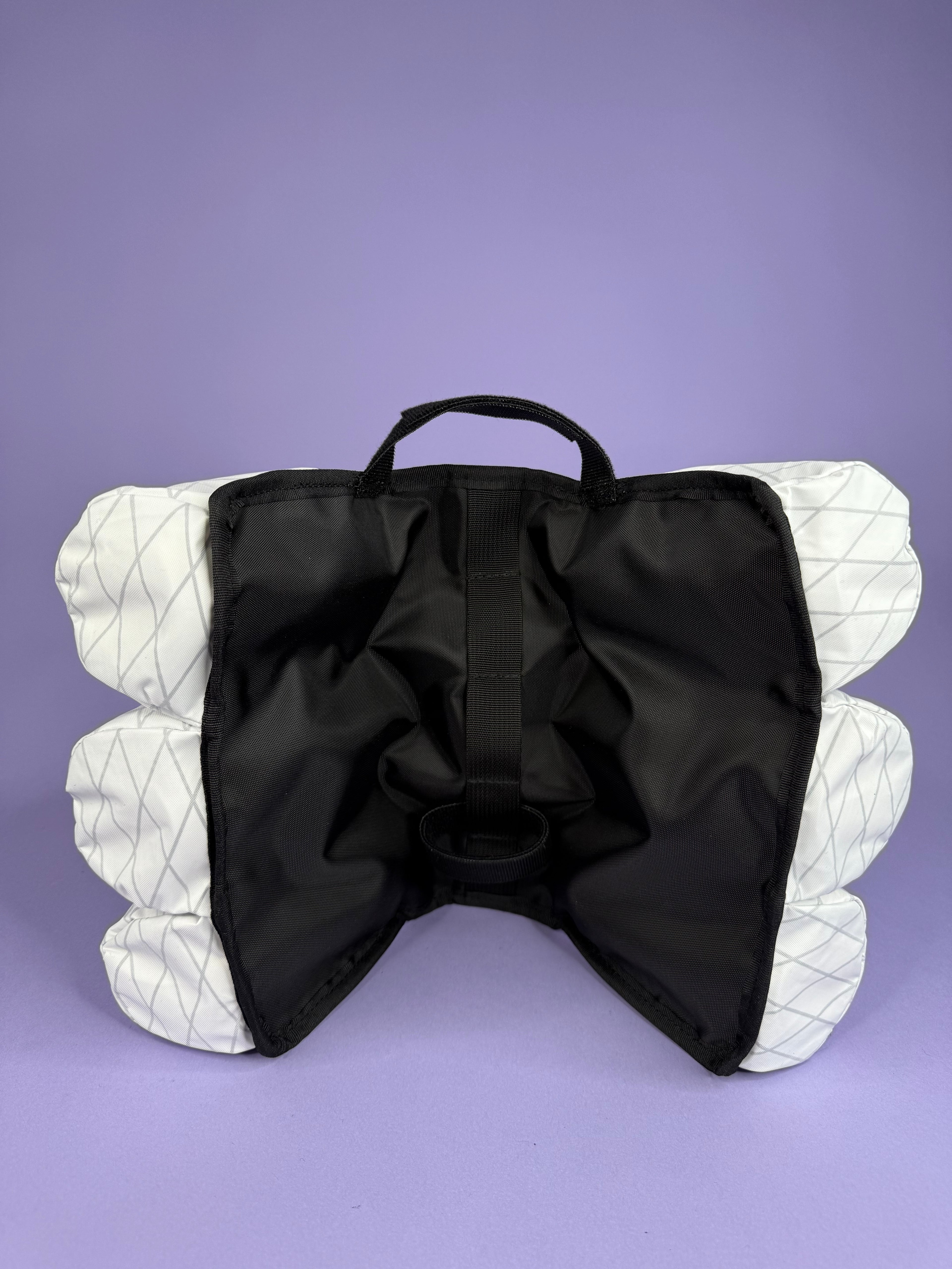 WHITE 6-Pack Beverage Carrier