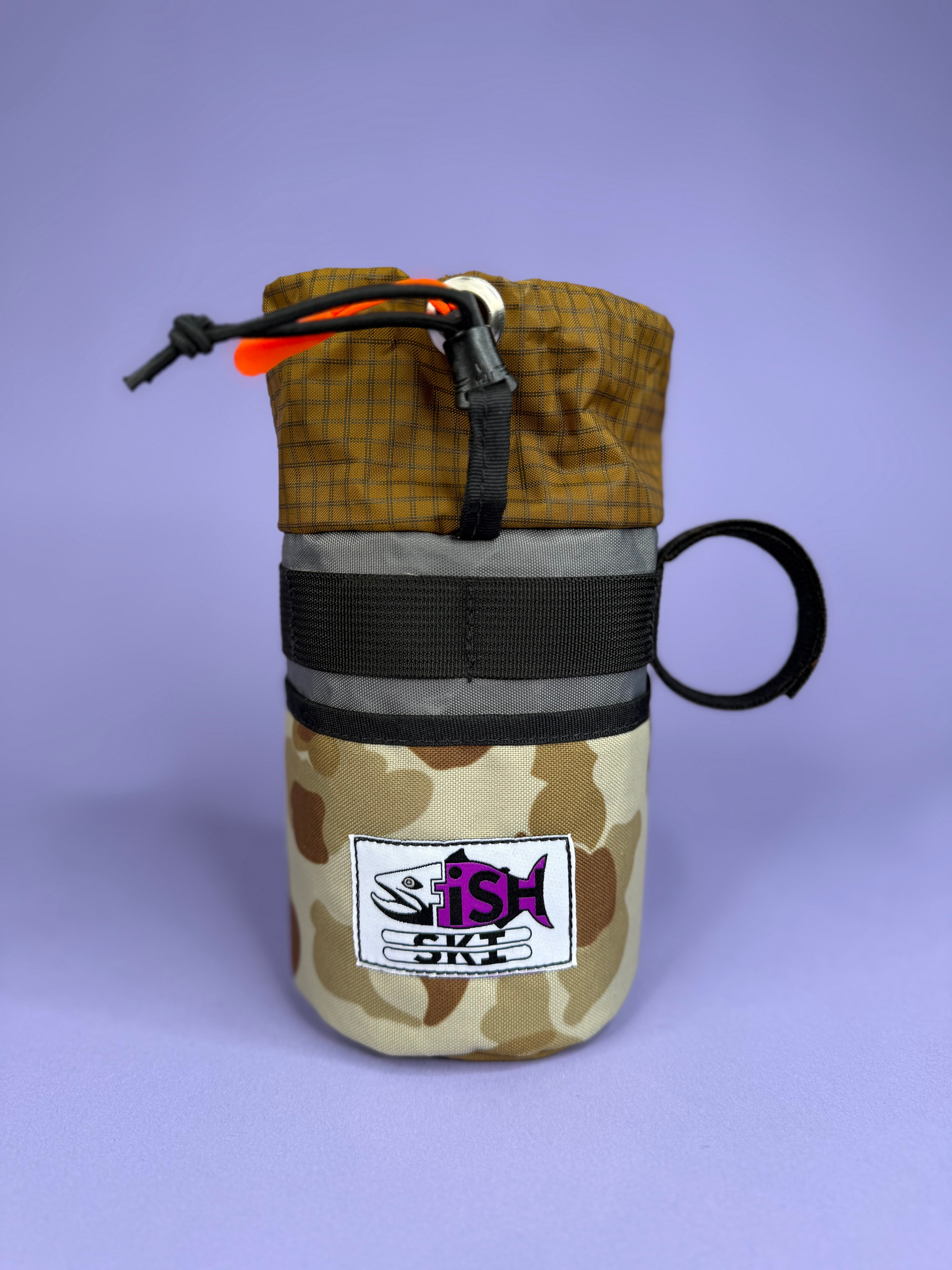 Grey/Camo Feedbag