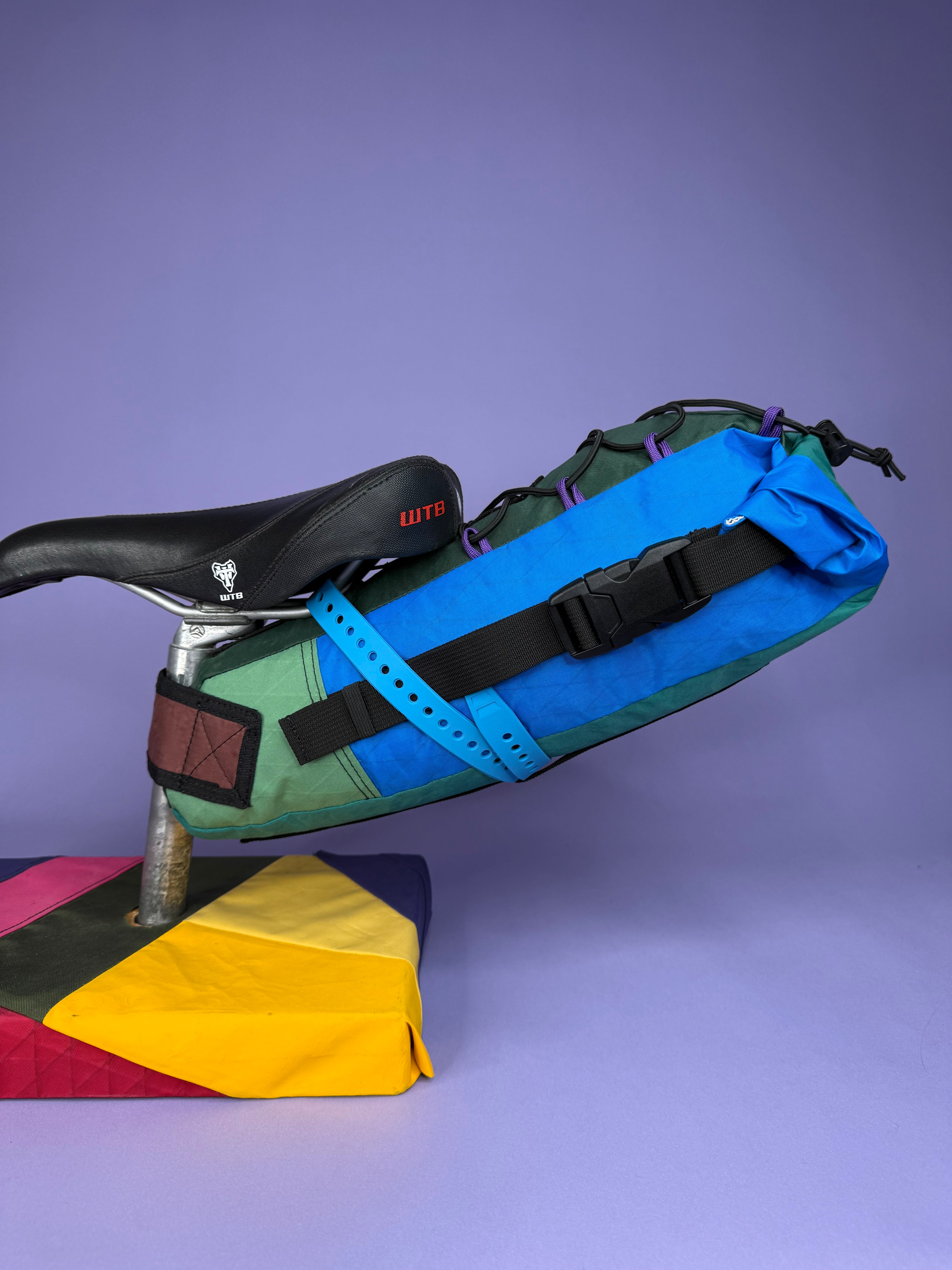 Blue/Green Saddlebag