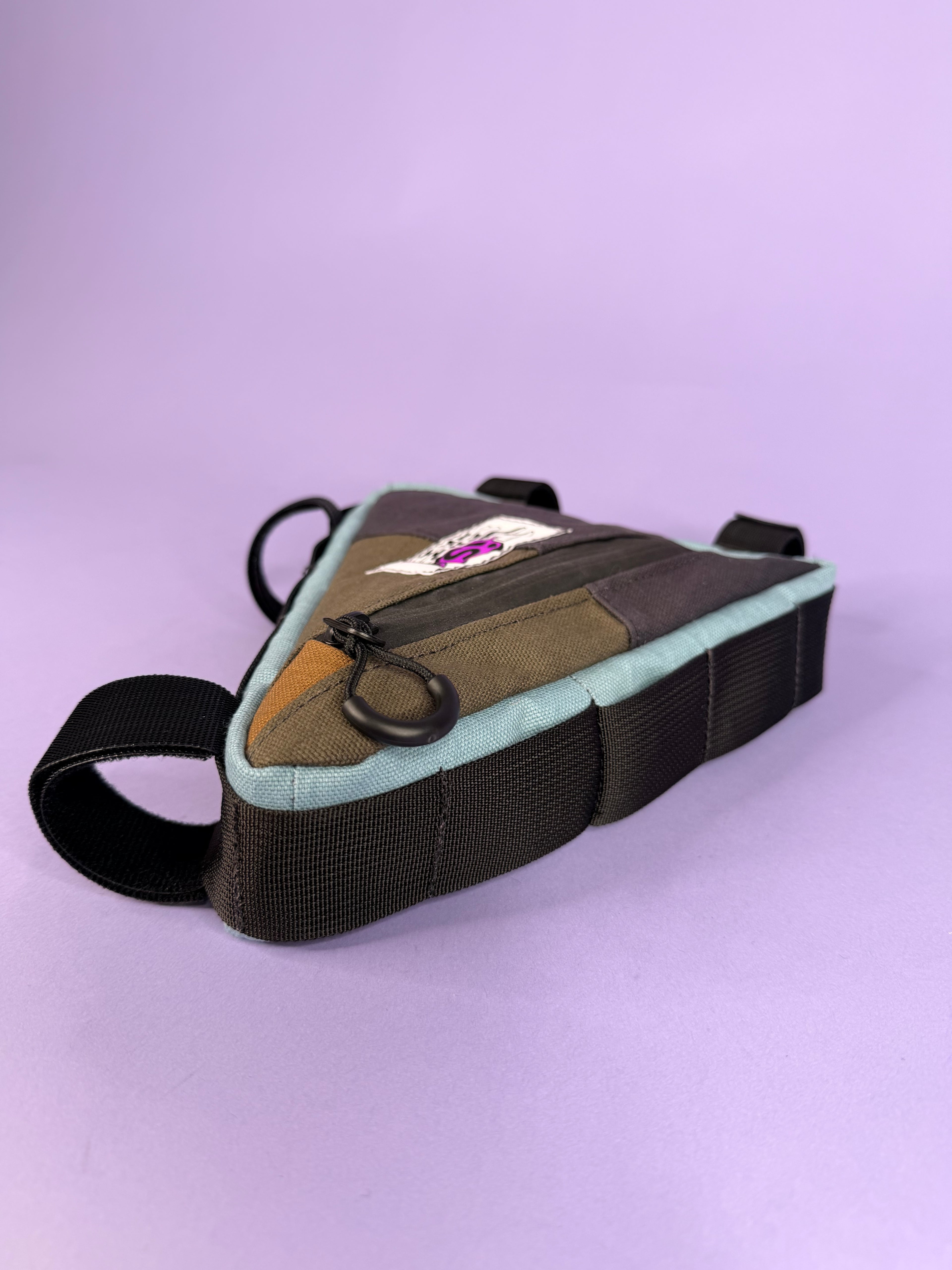 CORNER BAGS (all colors)