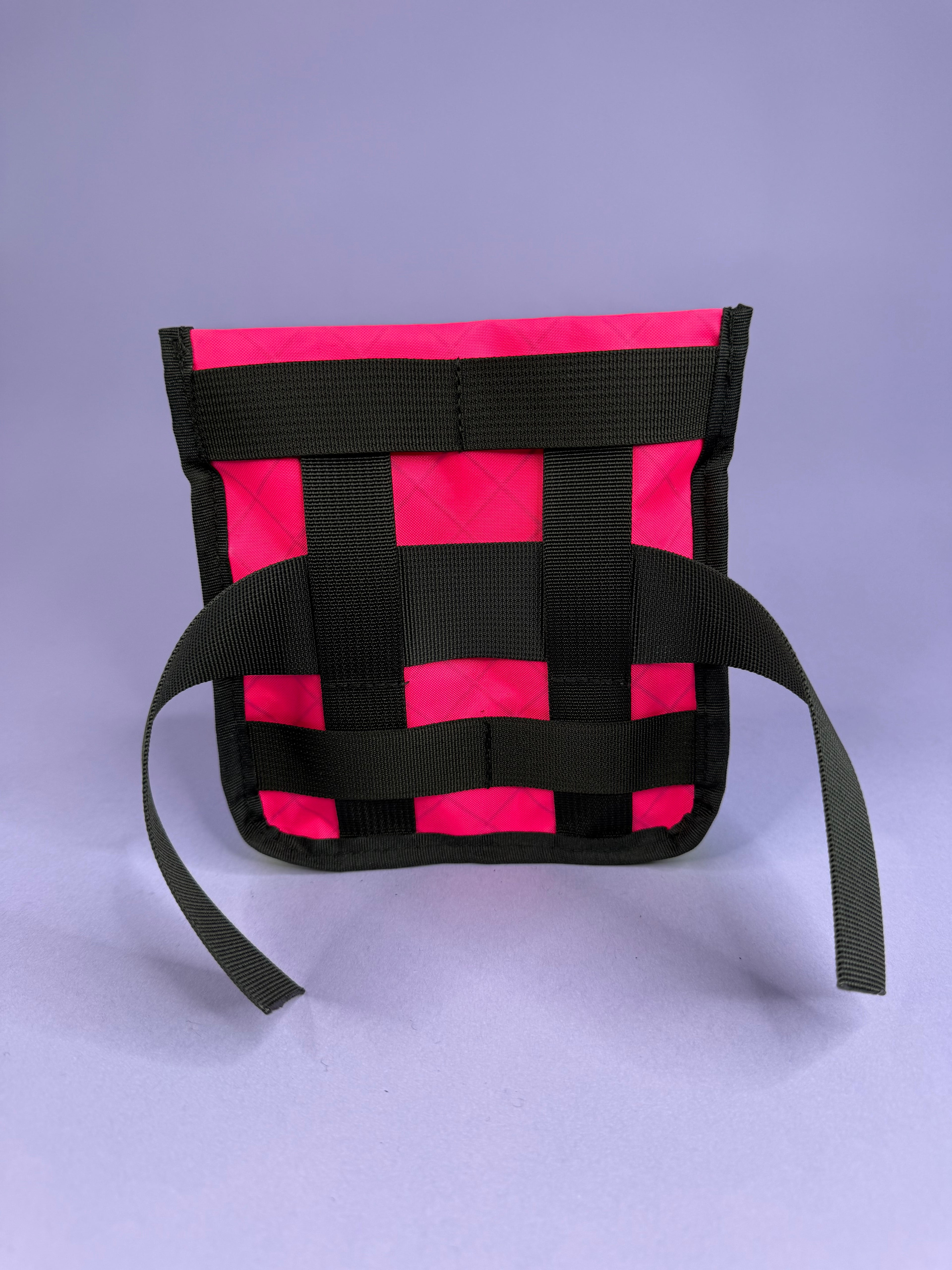 Blue/High-Vis Bootleg Bevvy Carrier